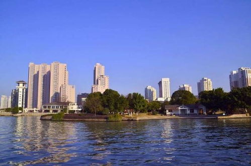 浙江發展最窮的三個城市,湖州上榜很意外,第一沒有想到